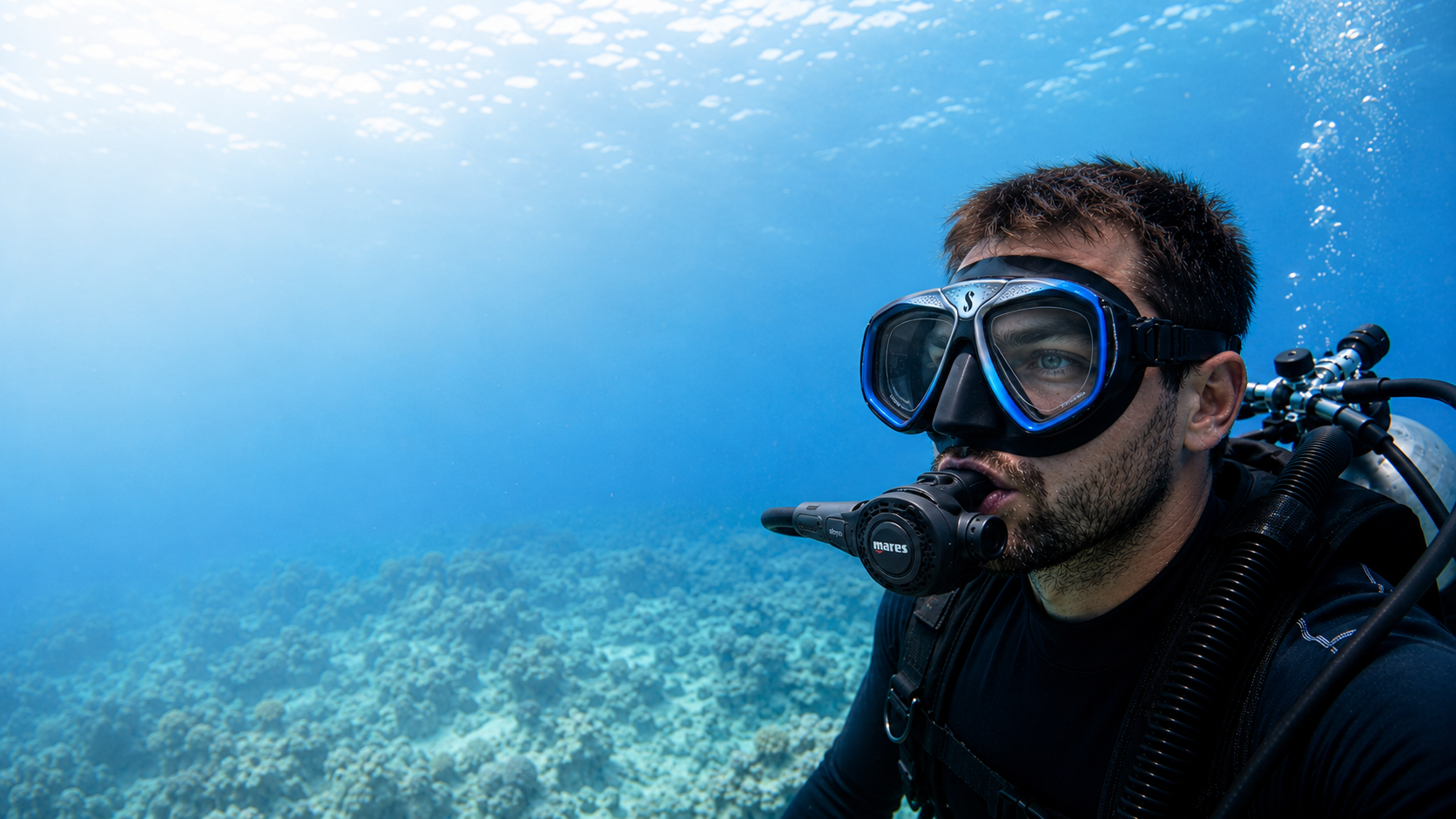 Dive mask with bonded prescription lenses, seen underwater